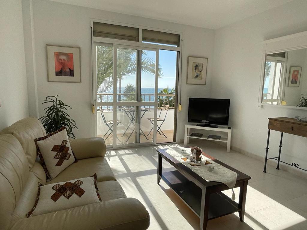 Apartamento Frente A La Playa Piso 3 Estepona Exterior foto
